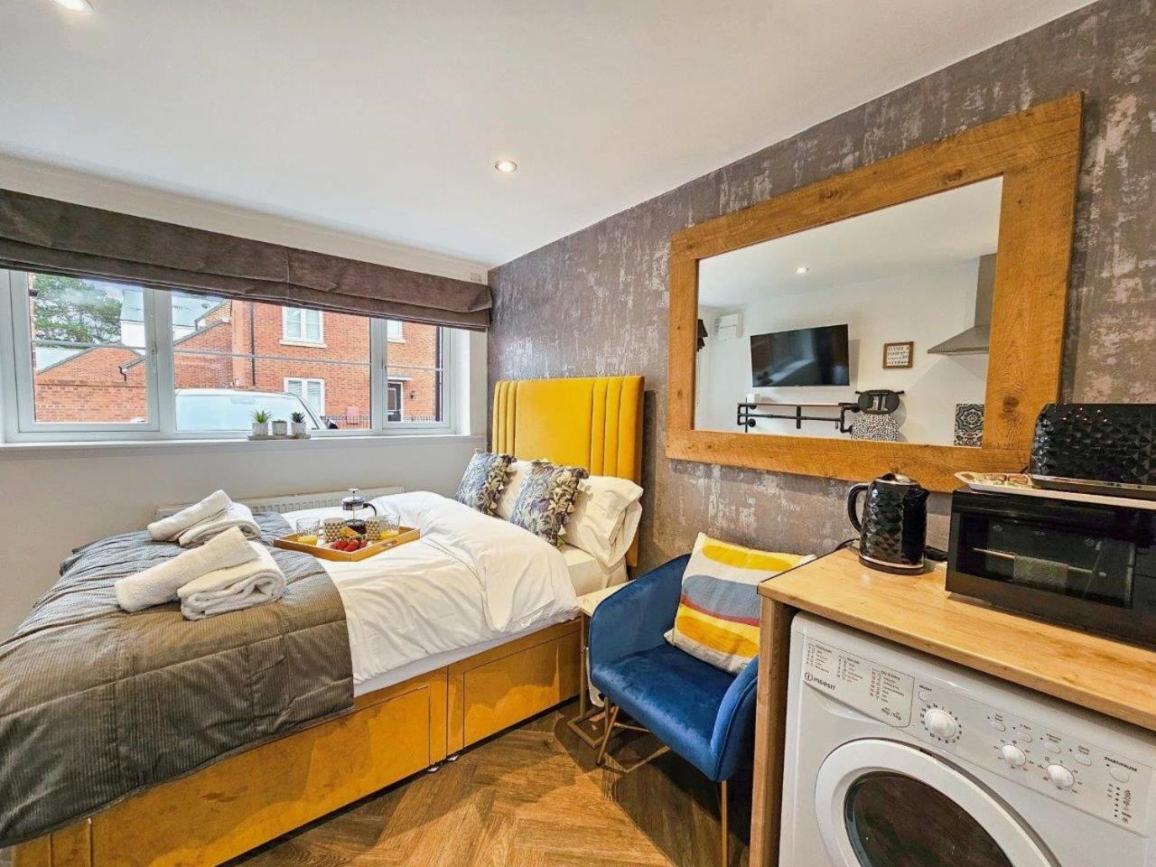 Cobblestone Studio By Fortuna Property Cheltenham Eksteriør bilde